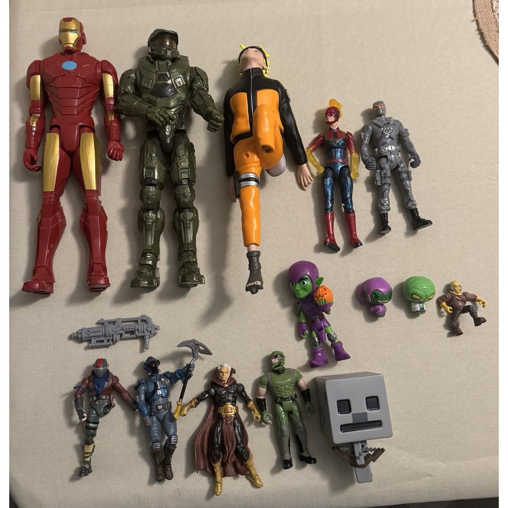 Random Miscellaneous Action Figures And Parts Lot 15 Pieces‎